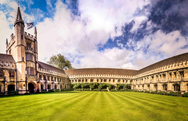Đại học Oxford Anh Quốc