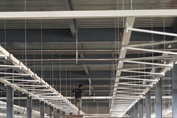 Máng cáp điện công nghiệp